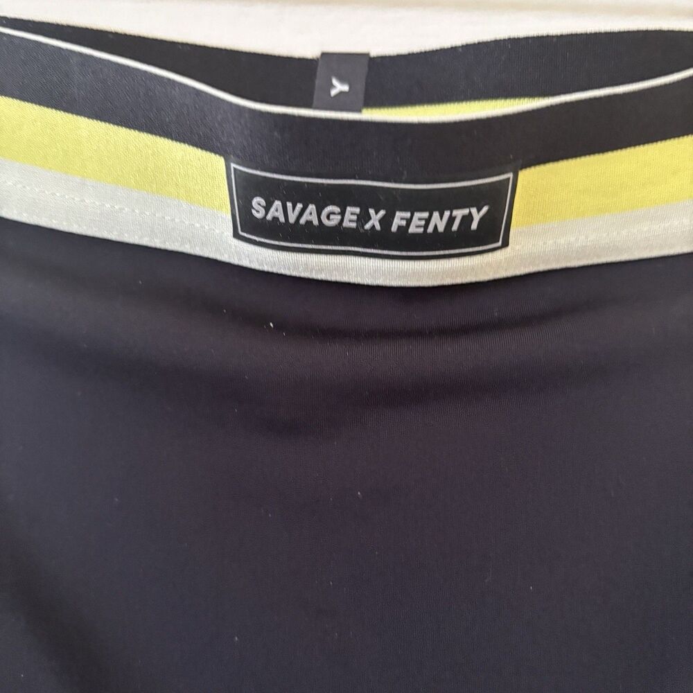 Savage Fenty Womens Legging Size XS Black Yellow‎ High Waist Yoga Athleisure Run - Picture 6 of 9